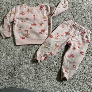 18 Months Girls Sweatsuit Pink Mushrooms